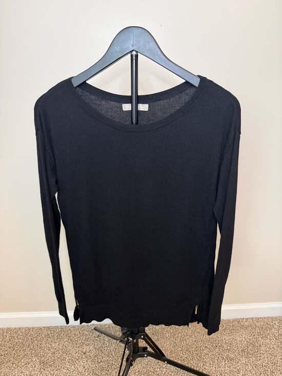 Banana Republic Sweaters - Banana Republic Black Side Zip Long Sleeve Sweater Size S